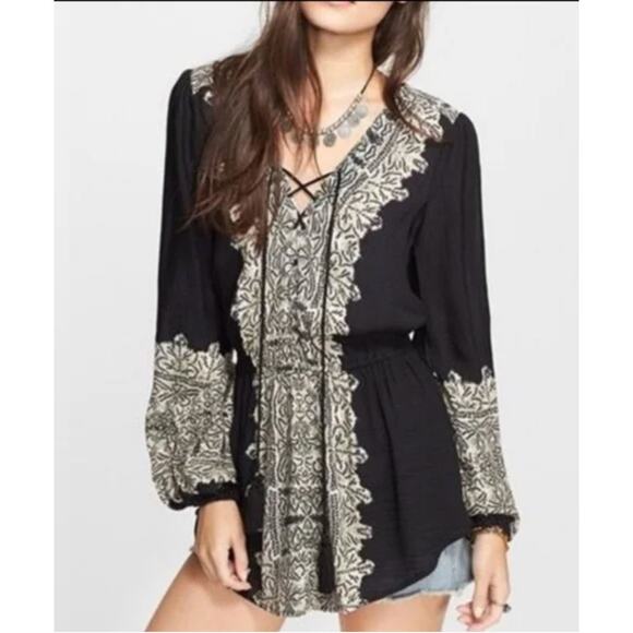 Free‎ People Blouse Womens Medium Black Beige Boho Tapestry Peasant Tunic Top - Picture 1 of 9
